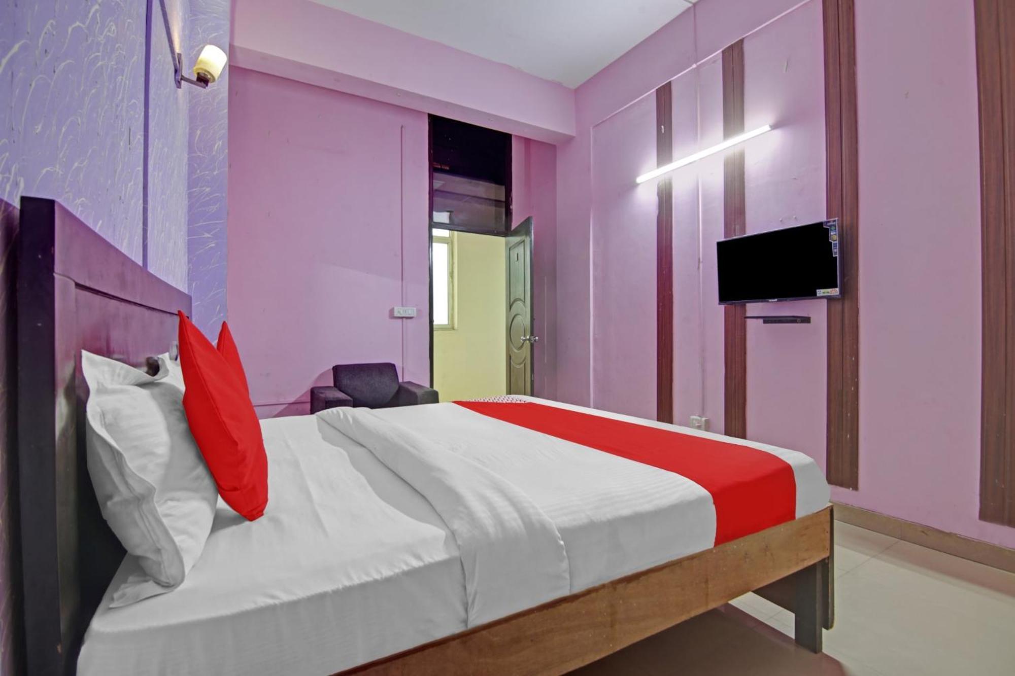 Hotel O Glorious Stayz Noida Zewnętrze zdjęcie
