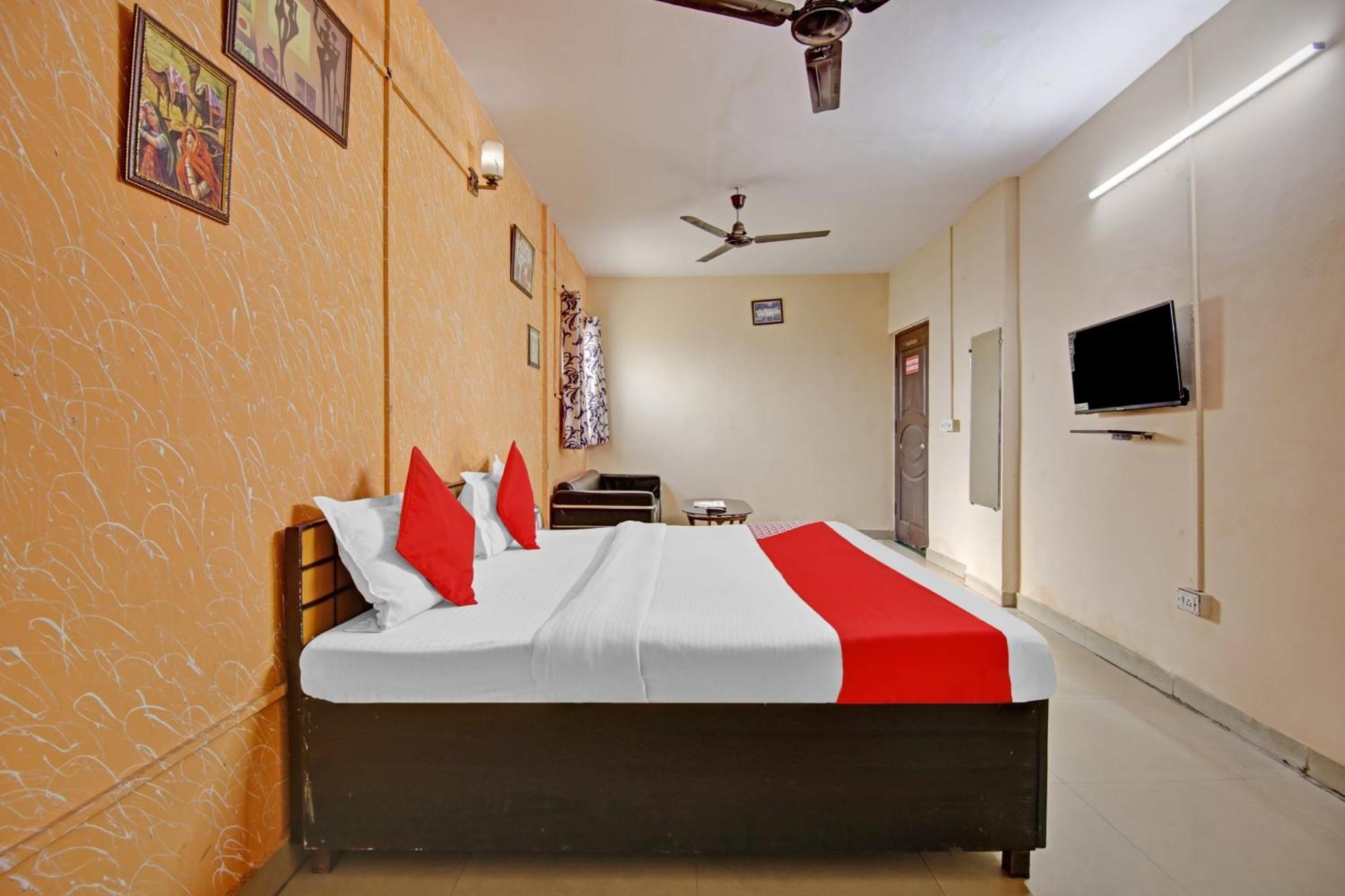 Hotel O Glorious Stayz Noida Zewnętrze zdjęcie